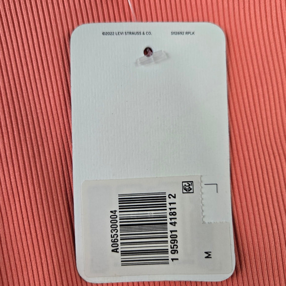 Levi's Coral Orange Ribbed High Rise Bike Shorts Stretchy Activewear Size Medium - Picture 5 of 9